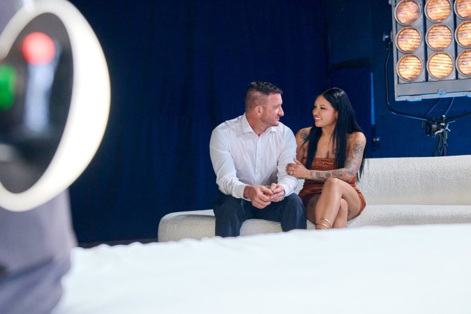 Mayalynn experiences her first romantic clinic blowjob session photo 10